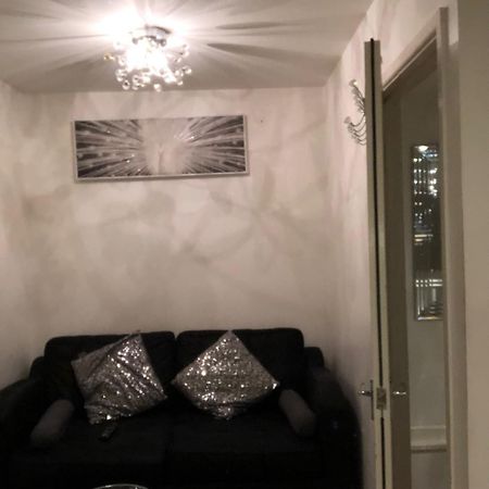 Northampton Central Oasis Экстерьер фото